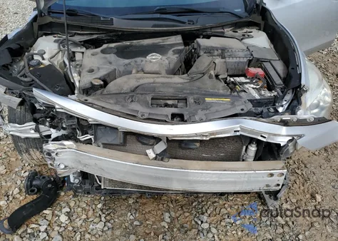 2015 Nissan Altima 2.5 из США, поврежденный, VIN 1N4AL3AP5FC163832